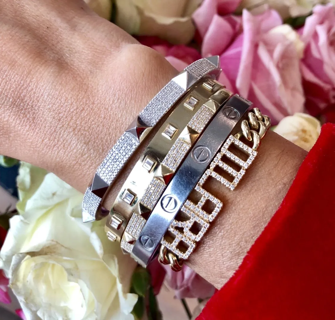 14KT Gold  Diamond Personalized Custom Name Bracelet