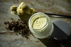 CARDAMOM SHEA - Indulgent Botanical Face and Body Cream - Hand whipped small batch