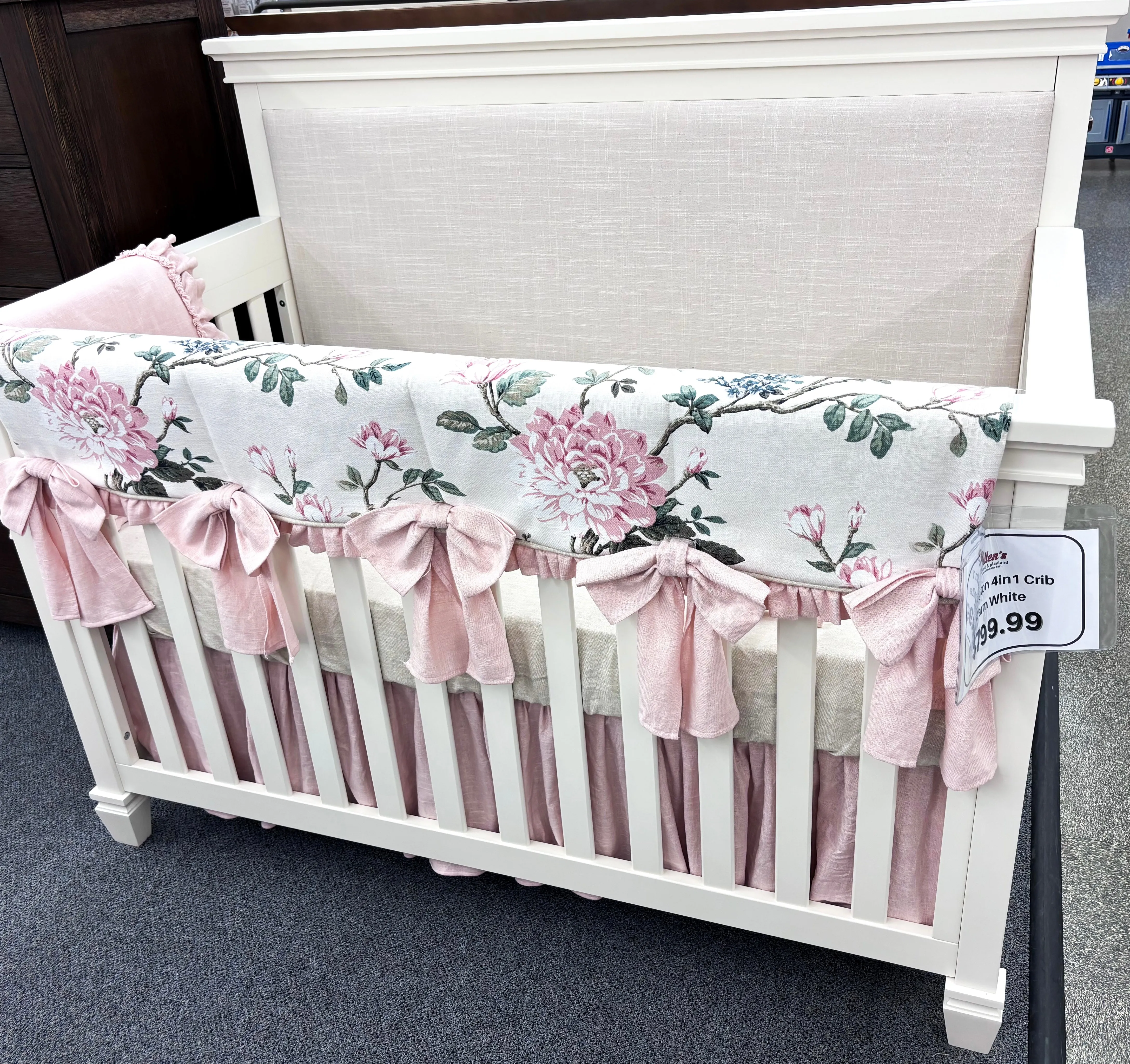 CUSTOM BEDDING