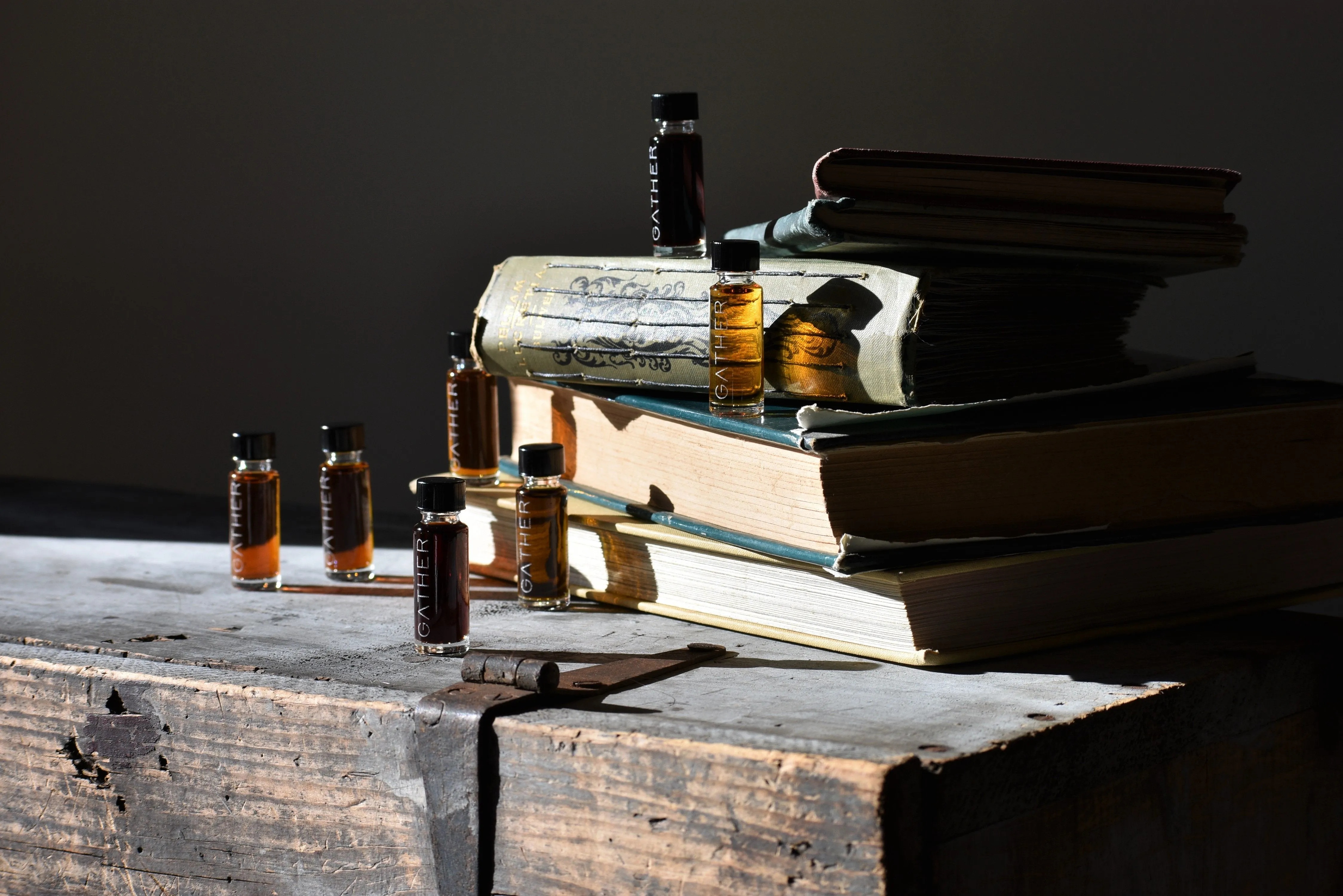 DARKNESS { underground } - folk tale week perfume - wet earth - Limited project