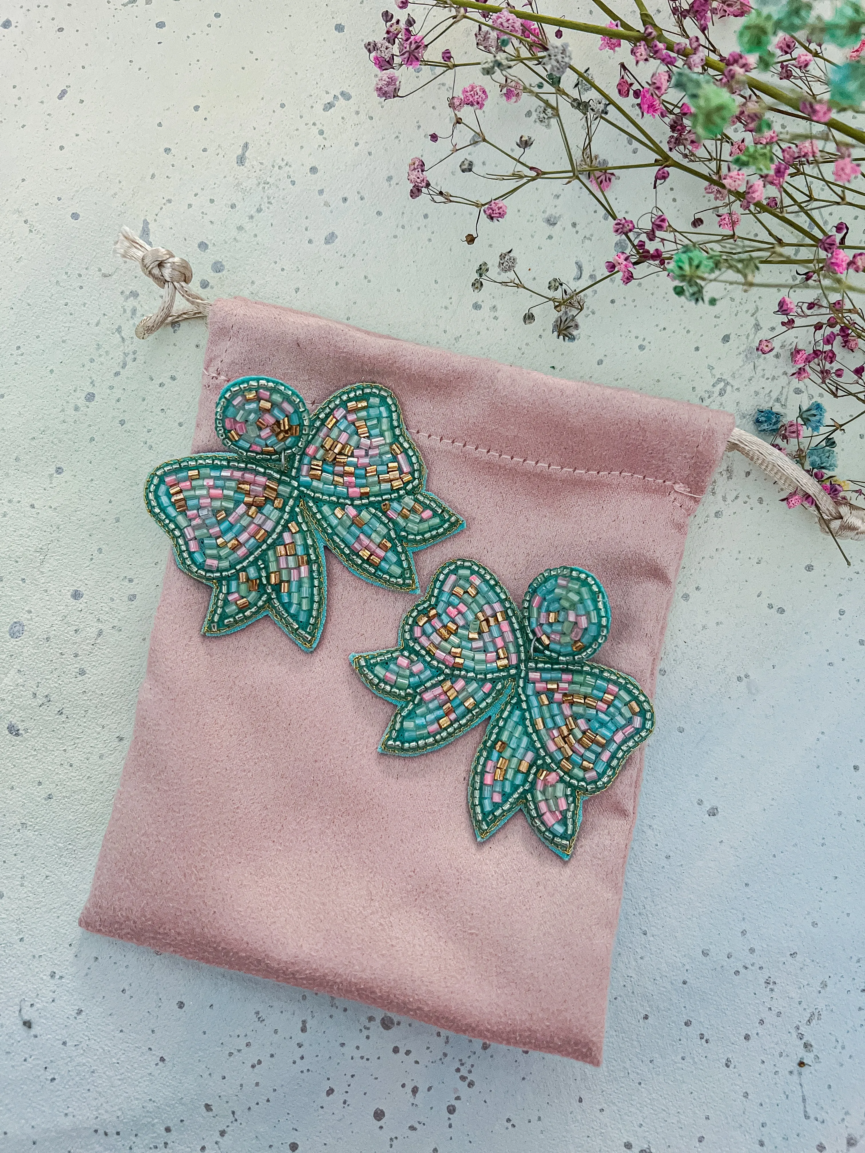 Dreamy Bow Earrings