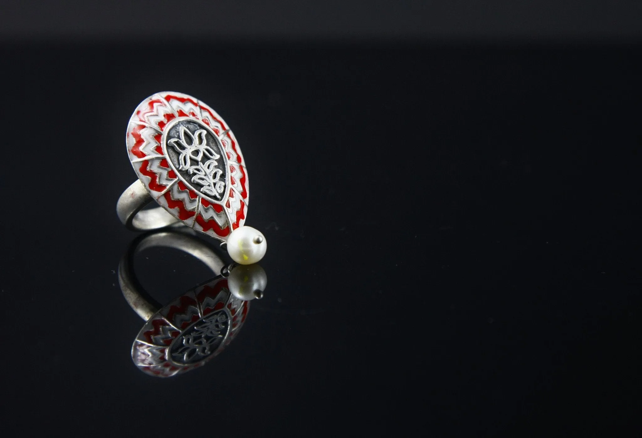Exquisite, drop-shape, chevron enamel ring with a dangling pearl (available in 2 colorways)