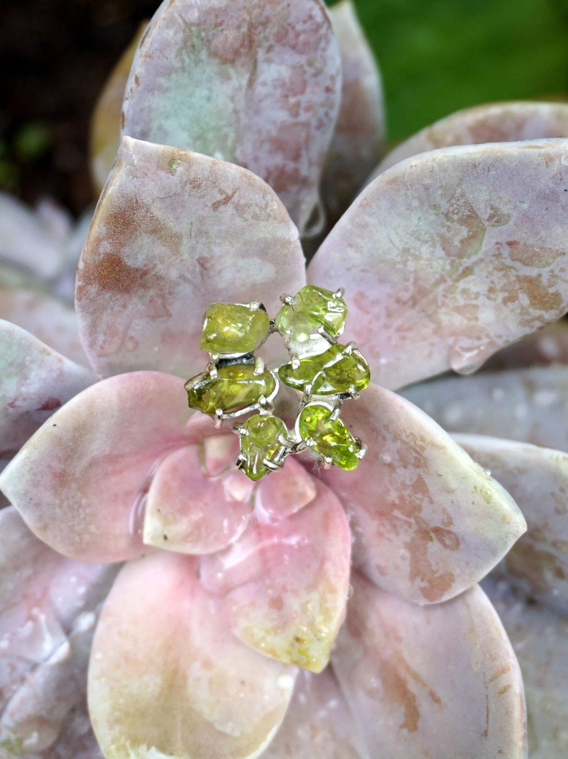 Free-form Organic Peridot Ring 1