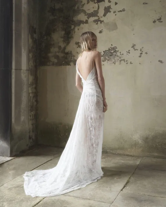 Lace Minerva