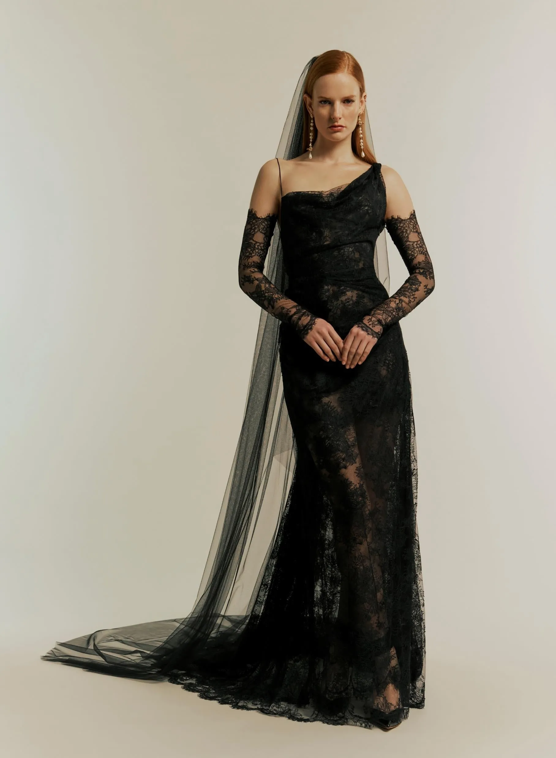 Lace Minerva