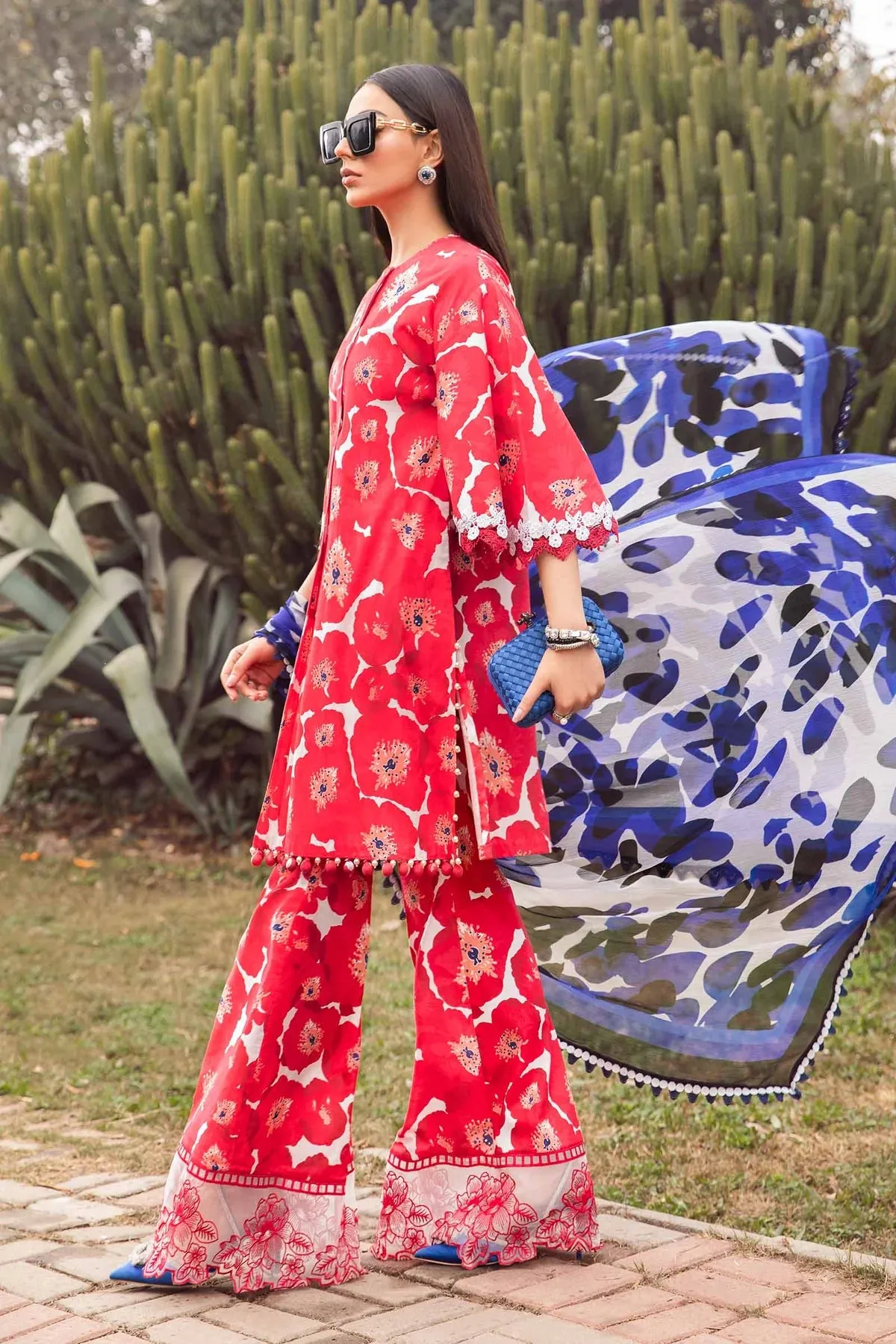 Maria.B M.Prints Unstitched Embroidered Lawn 3Pc Suit MPT-2112 A