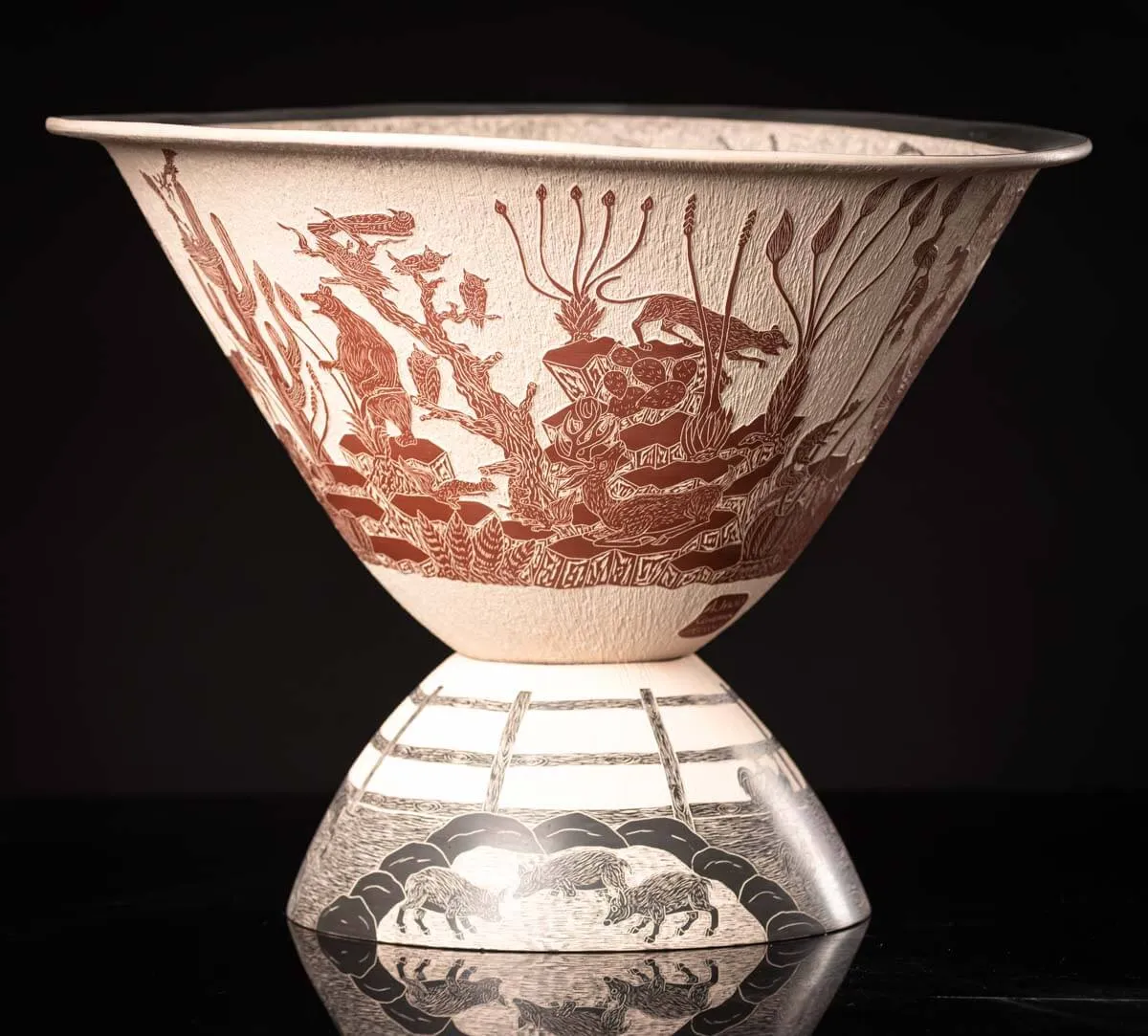 Masterpiece! Mata Ortiz Conic pot with Desert Creatures