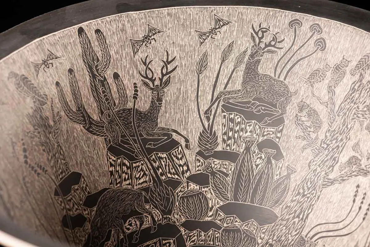 Masterpiece! Mata Ortiz Conic pot with Desert Creatures