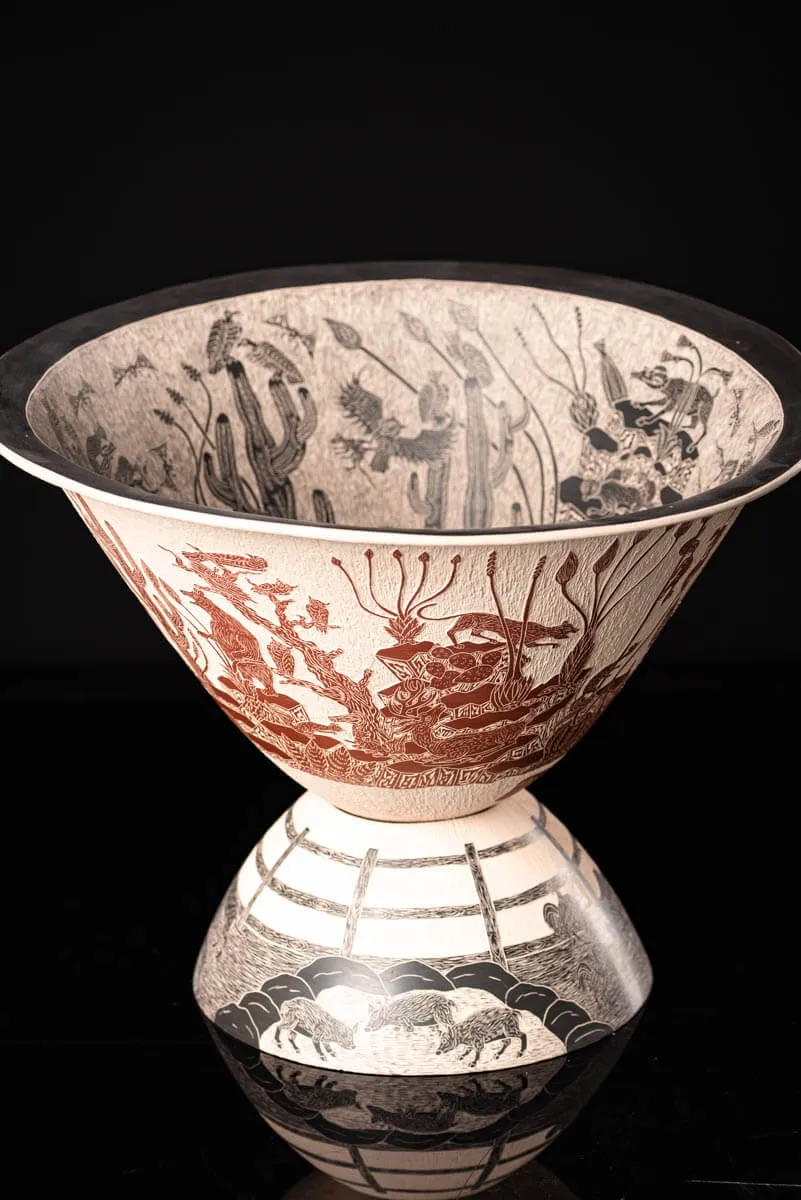 Masterpiece! Mata Ortiz Conic pot with Desert Creatures