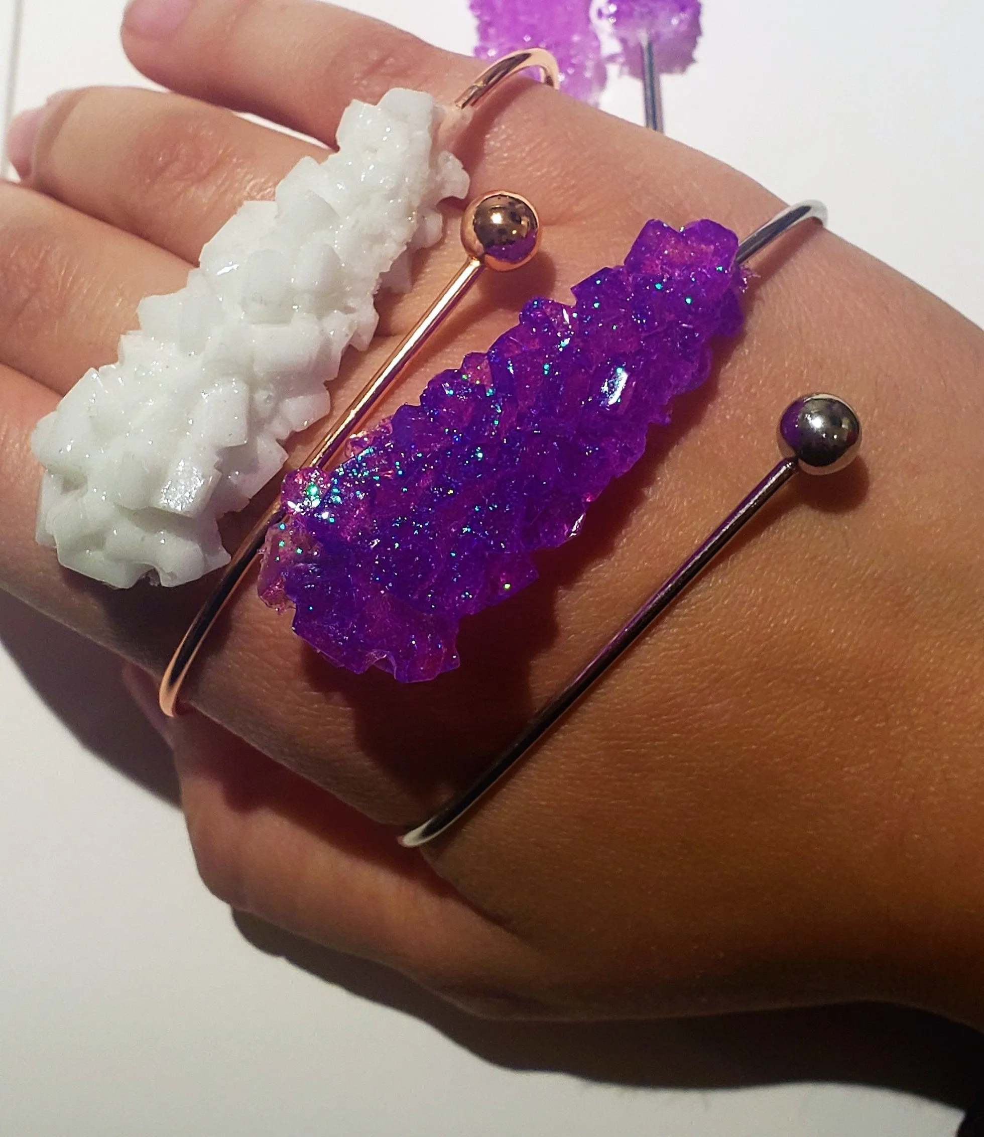 MINT ROCK CANDY PALM CUFF