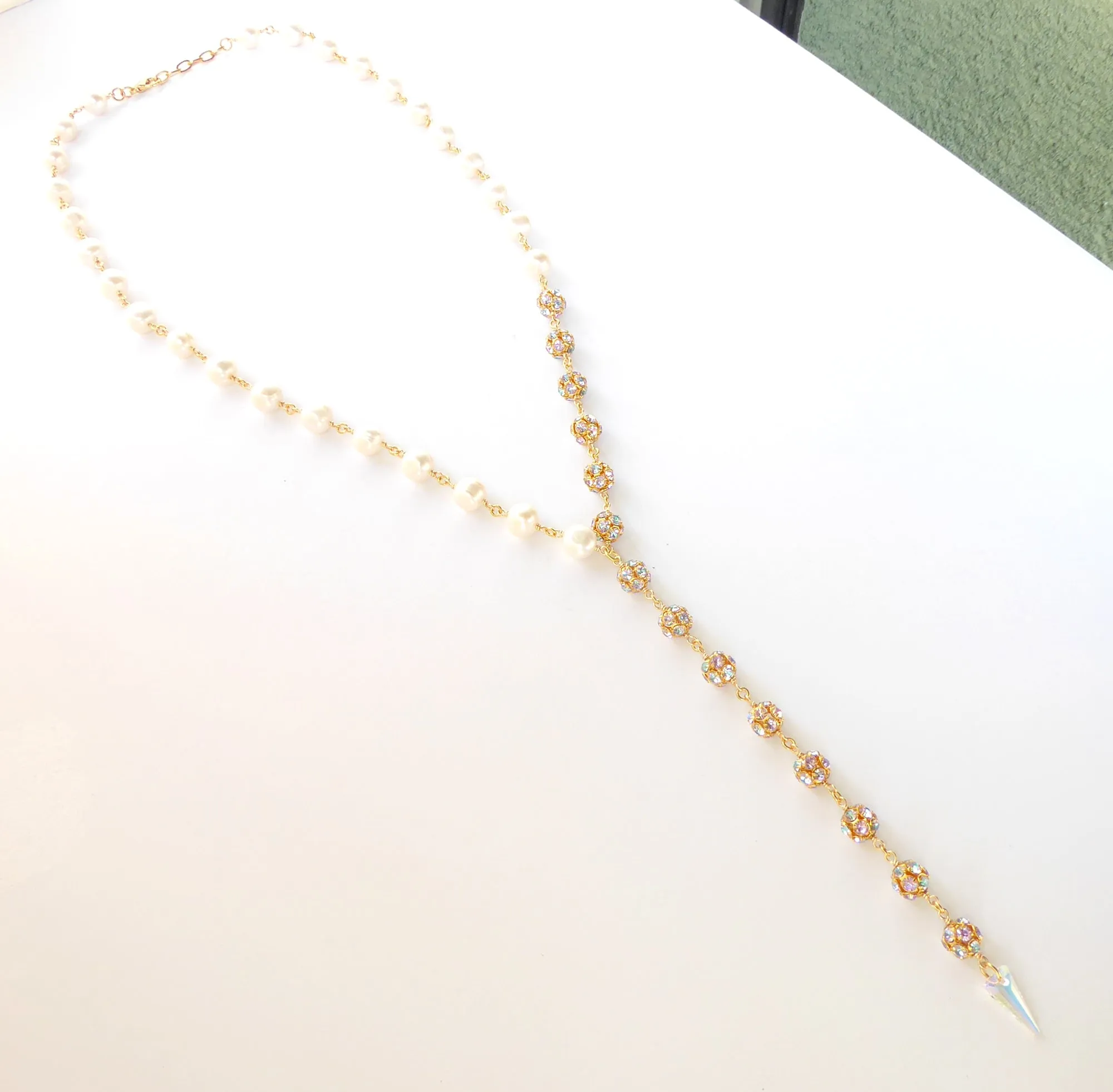 Pearl pastel crystal necklace