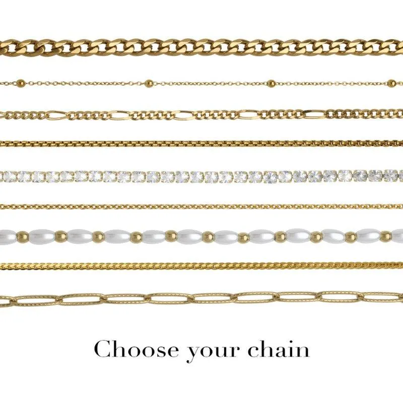 Personalized Minimalist Name Necklace – Effortless Elegance in Every Detail