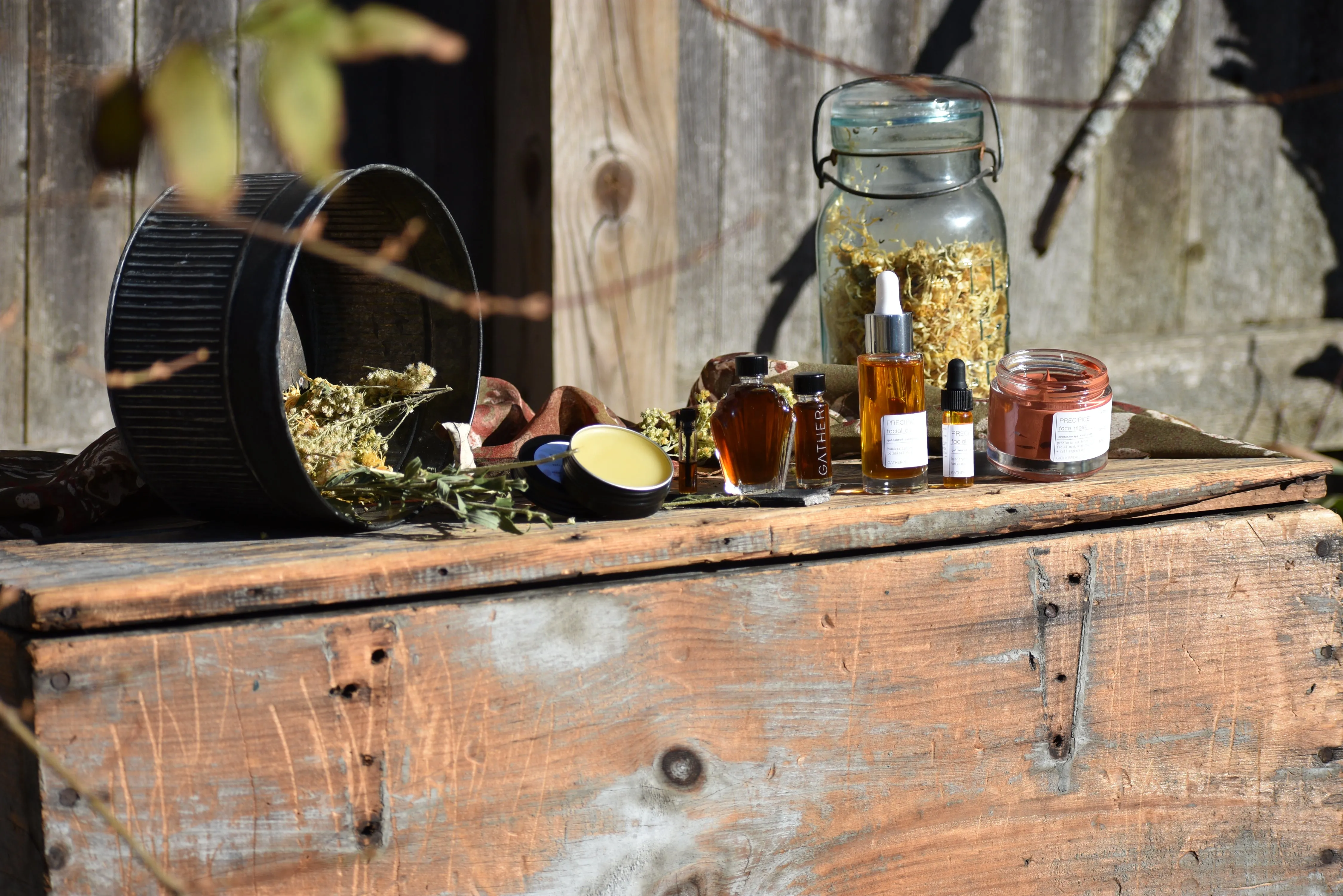 PRECIPICE [Perfection on the Precipice of Decay] Botanical Perfume