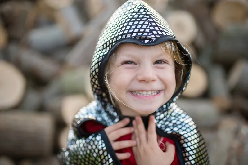 Reversible Dragon Knight Cape Size 5-6