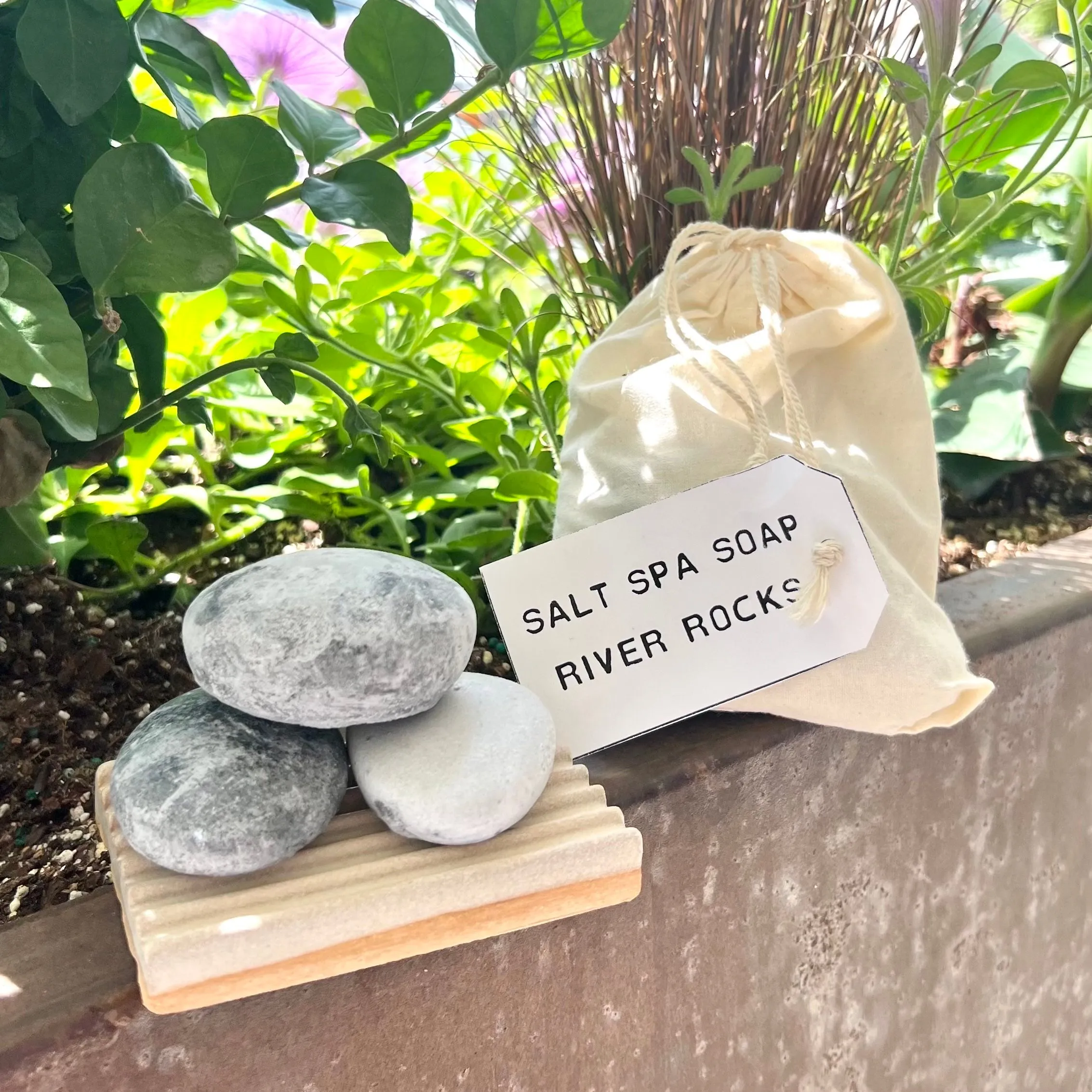 Salt Spa Soap River Rocks - Set of 3