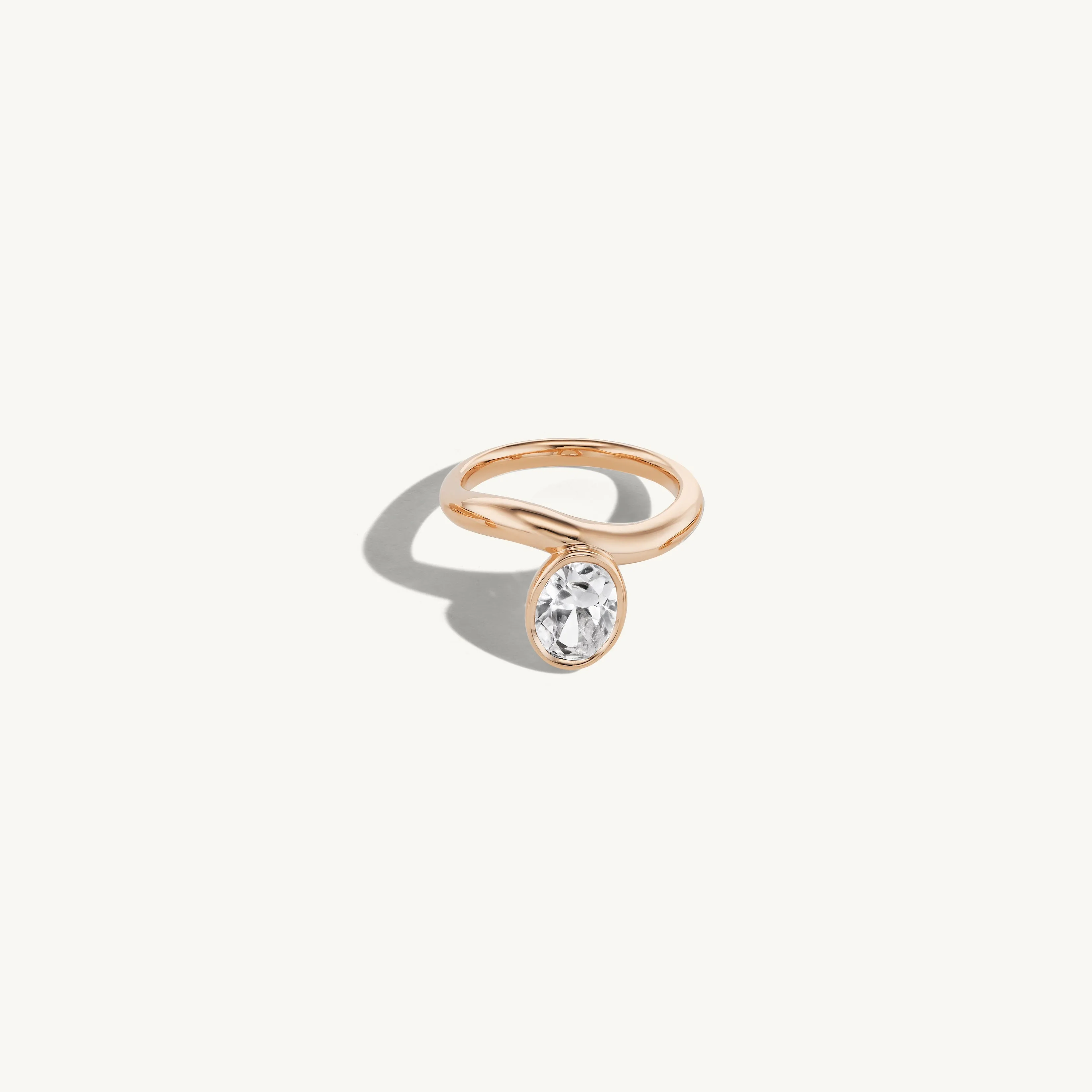 Solo Oval Engagement Ring