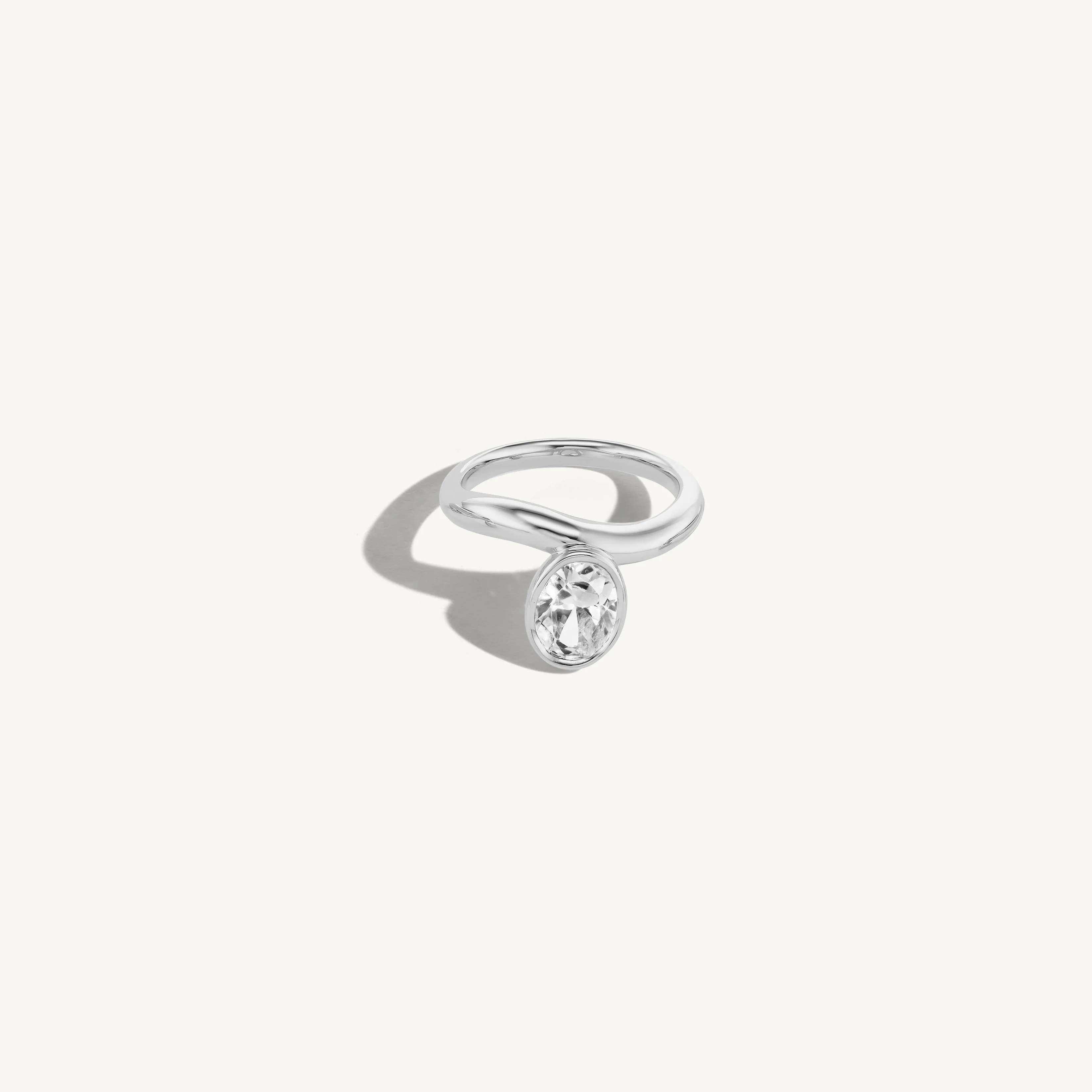 Solo Oval Engagement Ring
