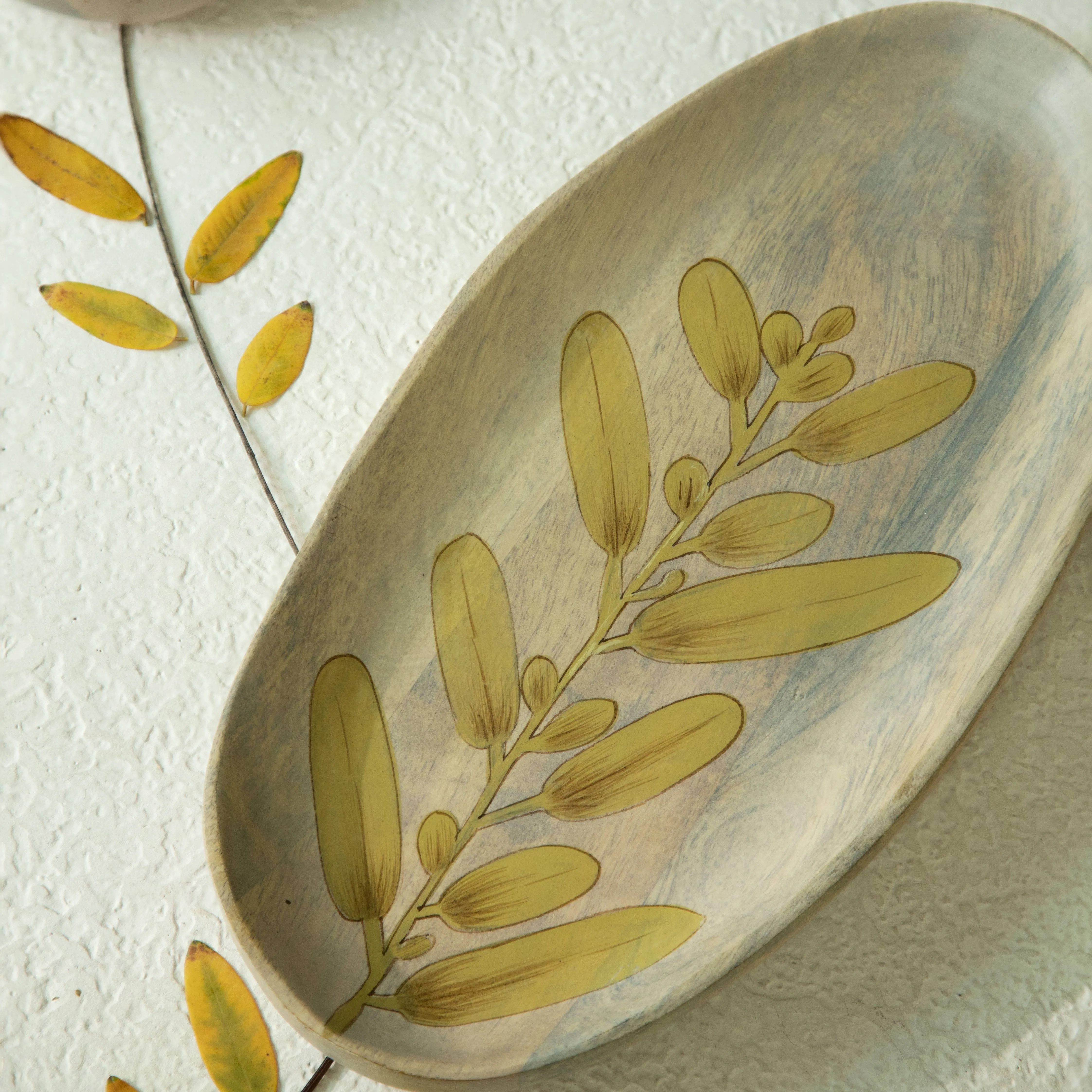 Wisteria Yellow Platter